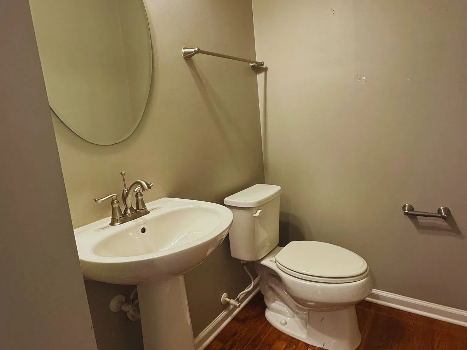 3 bed, 1817 sqft, $2,800 — Photo 4