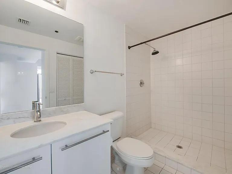 888 Biscayne Blvd #2905 — Photo 8