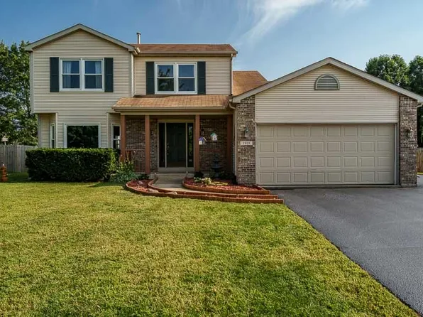 1919 Chamberlain St, Belvidere, IL 61008