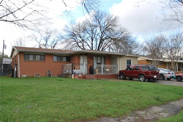 1st image of 2324 Klondike Dr