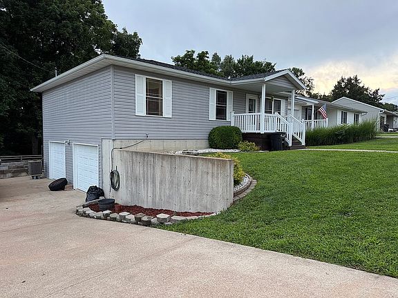 2nd image of 107 Paulina Dr