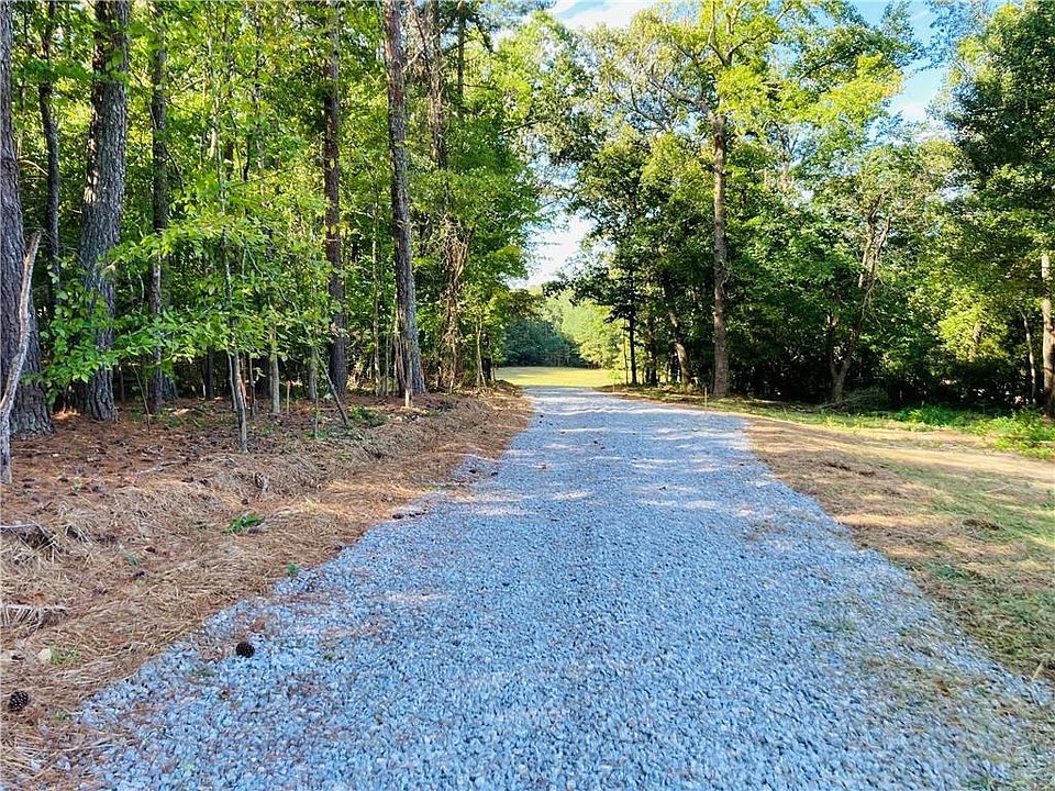 1686 Mineral Springs Rd Hoschton GA Zillow