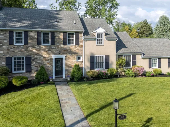 1212 Wallace Dr, Fort Washington, PA 19034
