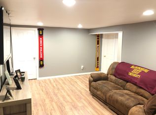 349 Sunnemeade Ave, Warminster, PA