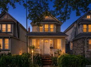 9344 Vanderveer Street, Queens Village, NY 11428