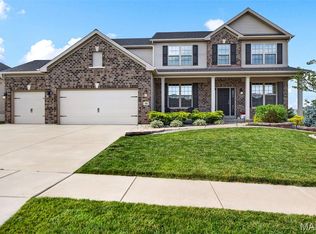 141 Central Park Ave, Wentzville, MO 63385