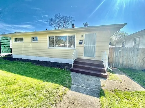 4045 Tyler St Photo 1