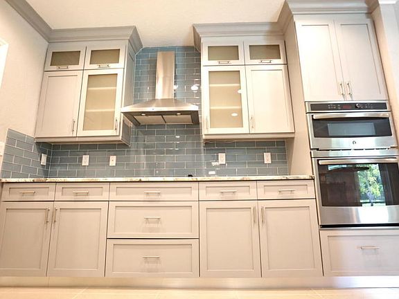 4th image of 4625 SW Savona Boulevard SW