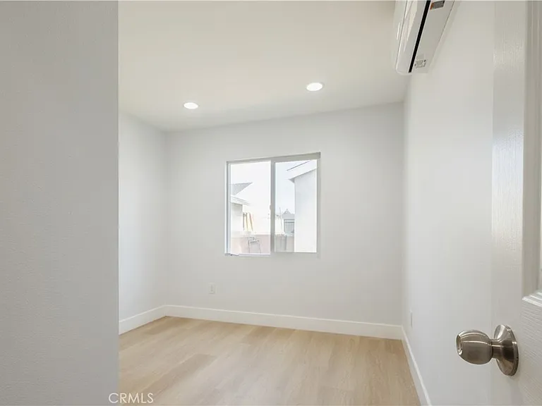 4937 Taft St #ADU — Photo 12