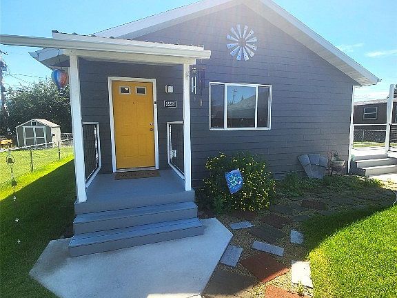 3rd image of 2558 Placer St