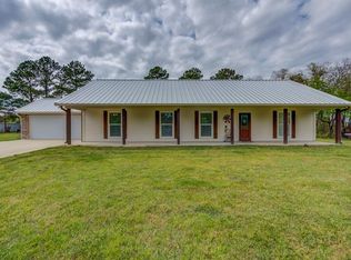 183 Crippin Rd, Huntington, TX 75949