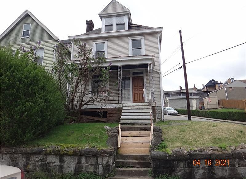 1st image of 628 Center Ave