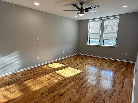 4th image of 7057 Cresheim Rd APT 12