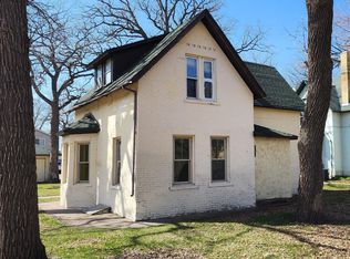 527 7th Ave S, Saint Cloud, MN 56301