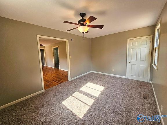 4th image of 3701 Lakewood Rd NW