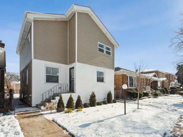 9607 S La Salle St, Chicago, IL 60628