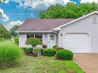 436 Spruce St, Barberton, OH 44203