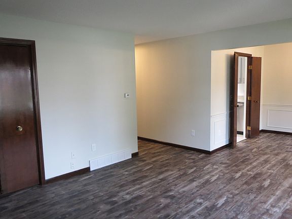 4th image of 5617 Ryewyck Dr #5617