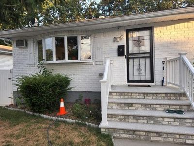 88 Bennett Avenue, Roosevelt, NY, 11575