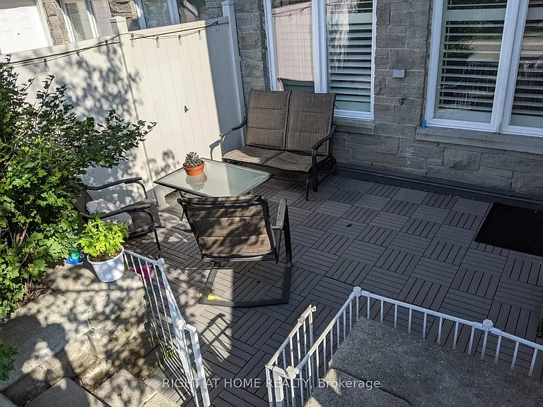 5 Richgrove Dr E #104 — Photo 6