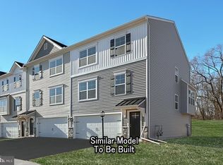 128 Copperleaf Dr #36, Mechanicsburg, PA 17050
