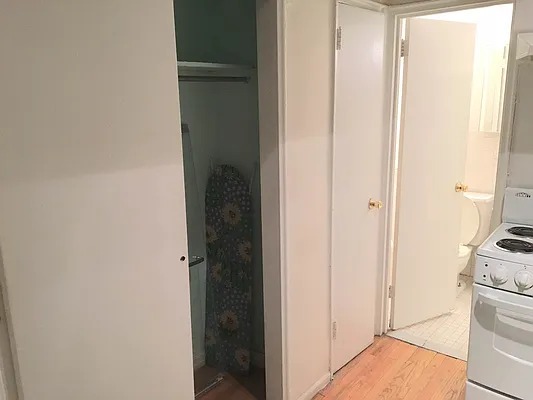 Rented by Jeffrey Mosczyc, LREB | media 15