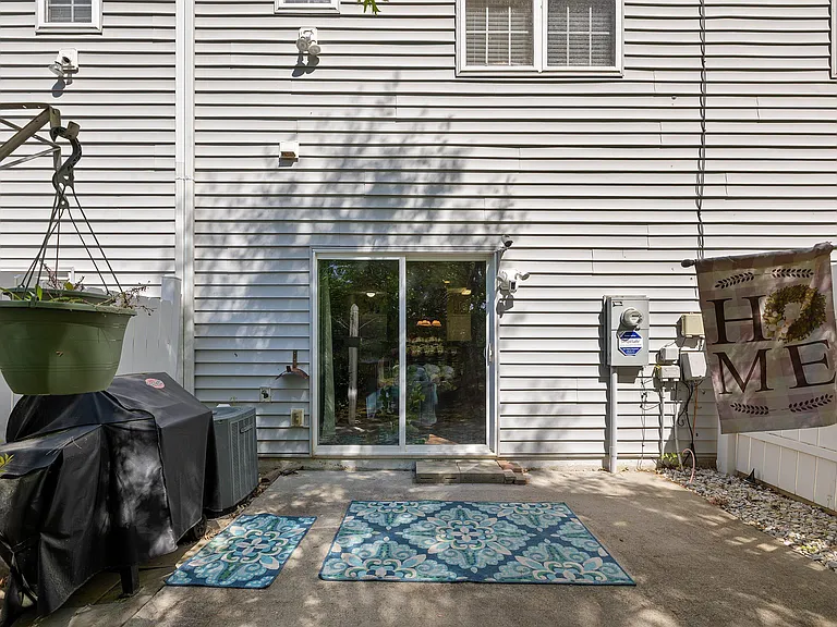 1210 Hadel Pl — Photo 32