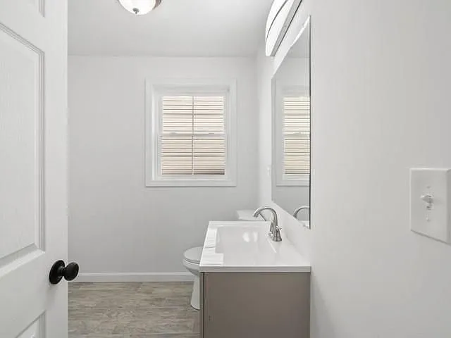 24 Saint James St #1 — Photo 8