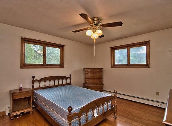 3rd image of 7225 Kingstead Dr