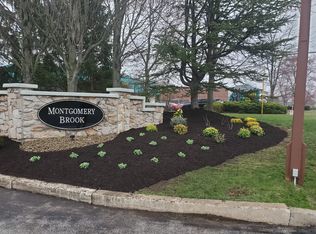 2516 Foxmeadow Cir #2516, Royersford, PA 19468
