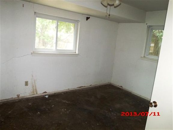 5th image of 2309 Skylark Dr