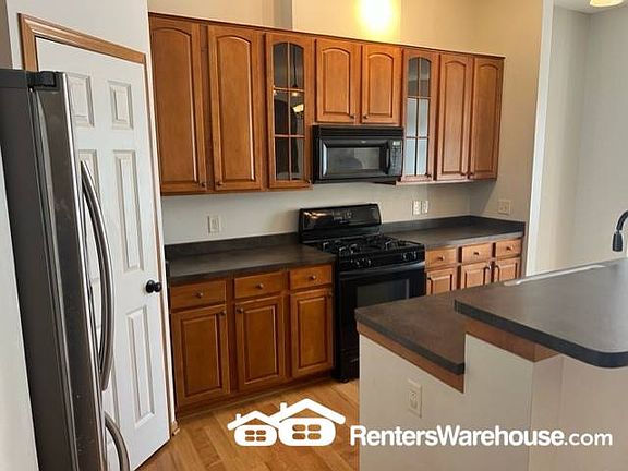 4th image of 11775 Vermillion St NE Unit G