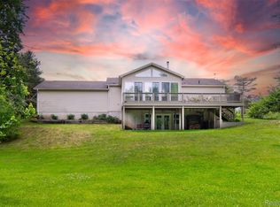 6137 East St, North Branch, MI 48461