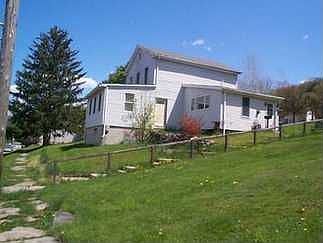 2nd image of 124 Granger St