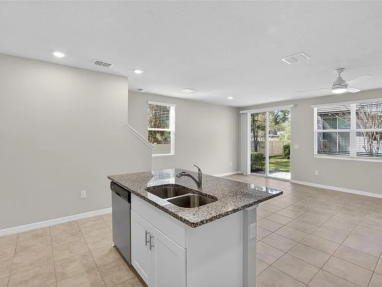 2710 Scarlet Bay Pl — Photo 29