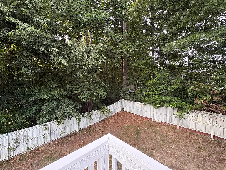 2700 Fort Daniels Dr — Photo 36
