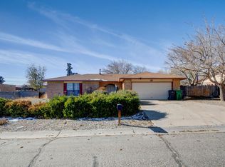 2102 Forest Trail Rd SE, Rio Rancho, NM 87124
