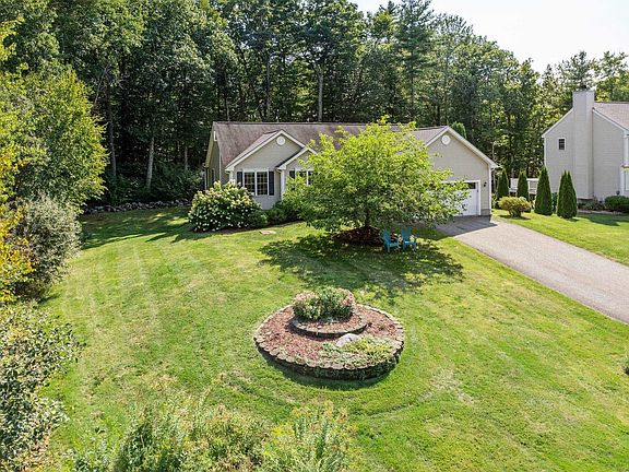 2nd image of 21 Drew Woods Drive