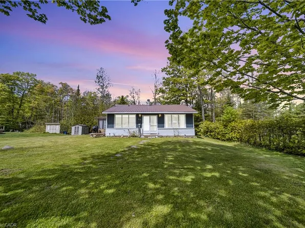 79 Mapleport Cres, South Bruce Peninsula, ON N0H 2G0