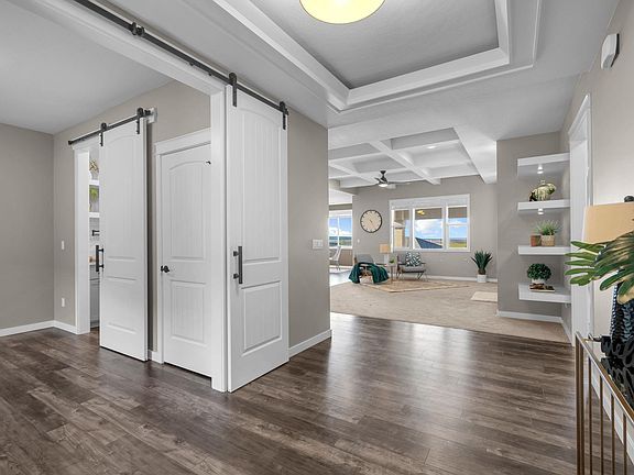 5th image of 6749 Caspian Pl
