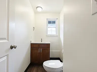 501 Maryland Ave #D — Photo 15