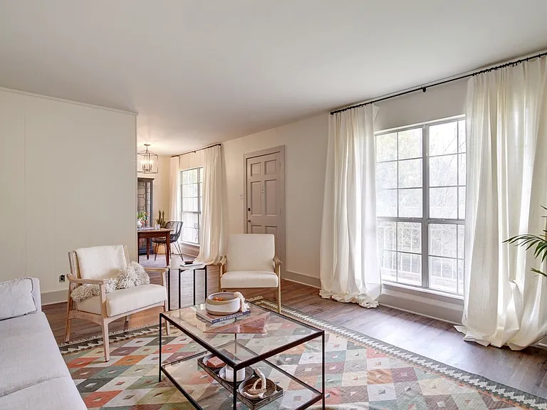 5609 Woodrow Ave #203 — Photo 11
