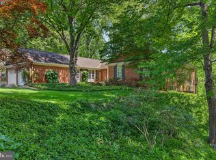 10223 Cedar Pond Dr, Vienna, VA 22182