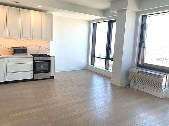 2nd image of 571 4th Ave #11H