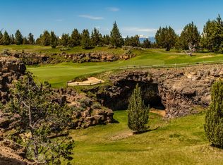 22953 Canyon View Loop, Bend, OR 97701