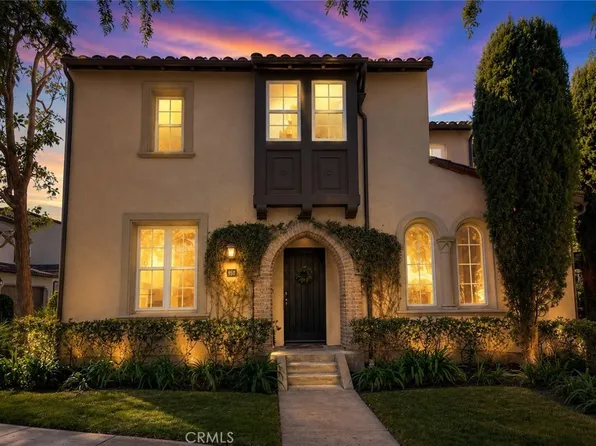 38 Gardenpath, Irvine, CA 92603