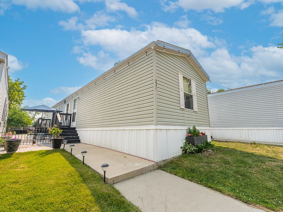 1st image of 430 W Touhy Ave Lot 231