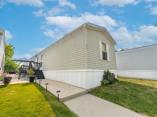 430 W Touhy Ave Lot 231, Des Plaines, IL 60018
