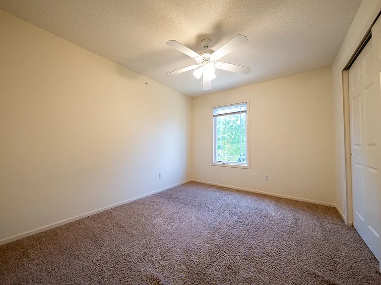 15523 Lilac Dr — Photo 16
