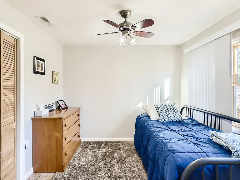 1628 Centaur Cir — Photo 16